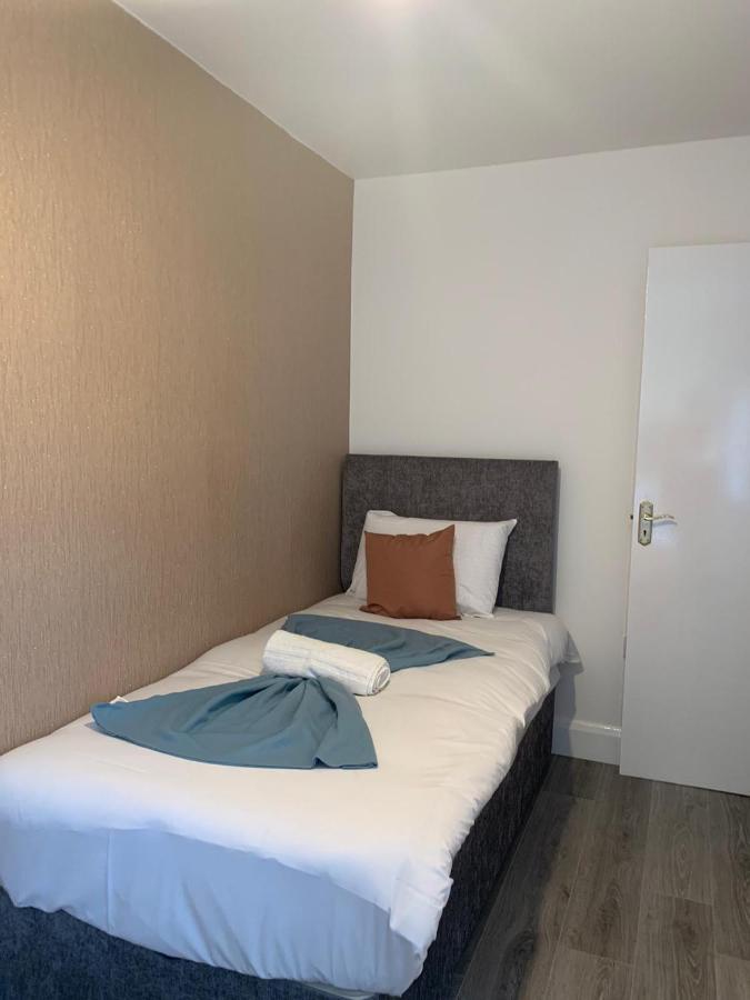 Eyre Square Lane Budget Rooms Galway Exterior foto